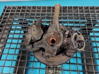 Zwrotnica prawa piasta przód 1.4 D4D Toyota Yaris I