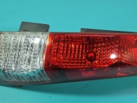 Lampa tył prawa Producent części: Honda, LIFT HELLA 04-06, 33500-SCA-E110-M Honda CR-V II HB