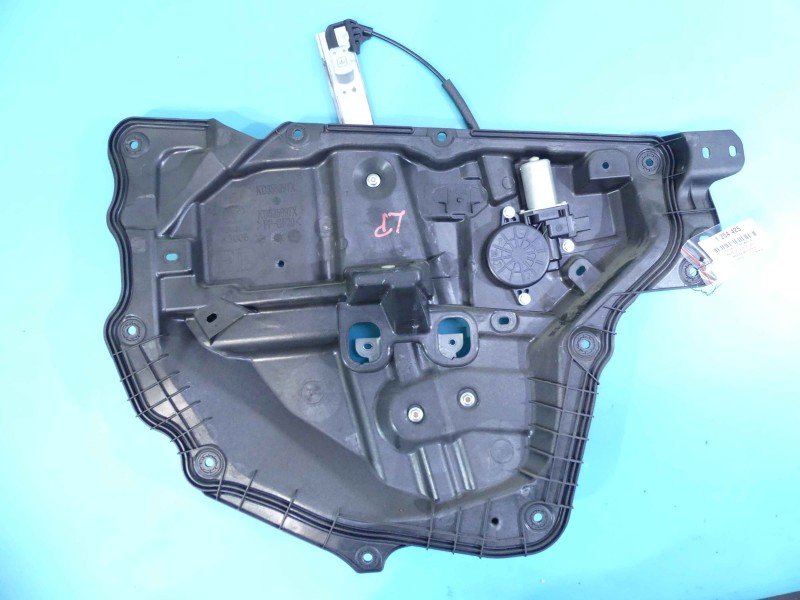 Podnośnik przód lewy Mazda CX-5 I 12-17 KD355997X, D6515958X