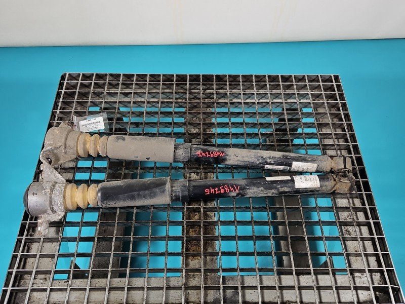 Amortyzator tył komplet tylny lewy prawy Audi A5 8T L+P Amortyzator tył komplet tylny lewy prawy Audi A5 8T L+P