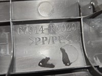 Osłona ZAŚLEPKA PLASTIK NAKŁADKA PROGU LEWA Toyota Yaris IV 67914-K0020