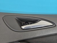 Tapicerka drzwi przód prawa boczek Opel Astra V K 2515653