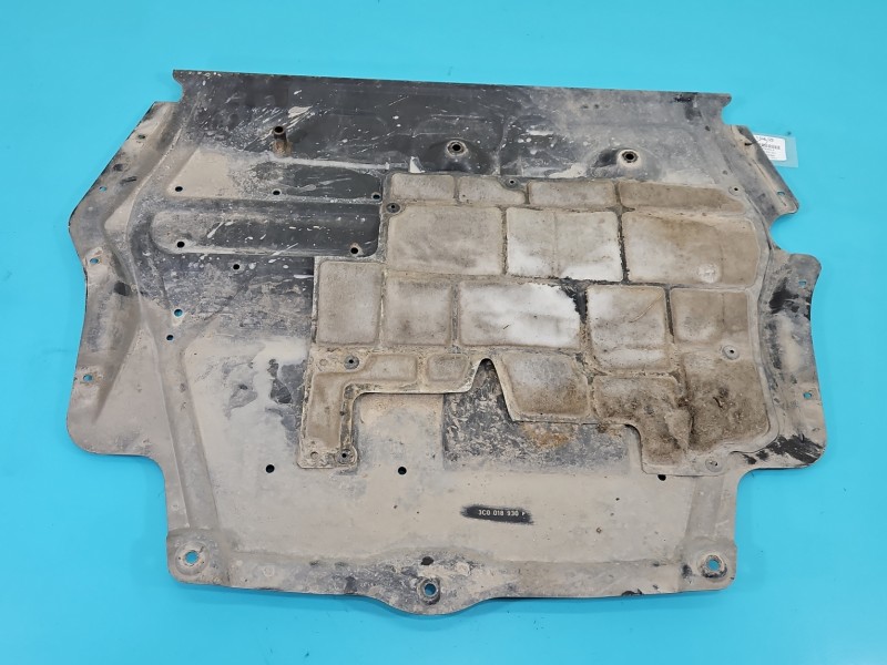 PŁYTA PODWOZIA Osłona silnika dolna Vw Passat B7 3C0018930F 2.0 tdi