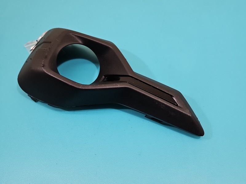 Zaślepka kratka zderzaka lewa atrapa Dacia Sandero III 20- 261A39803R