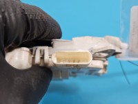 Zamek tył lewy 8K0839015D AUDI Q5 08- Producent części: Audi, 5pin