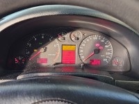 Licznik Audi A6 C5 4B0920930L 2.4 V6 EUROPA