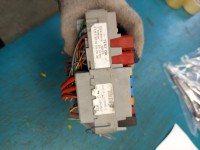 Skrzynka bezpieczników Alfa romeo Giulietta 51867697