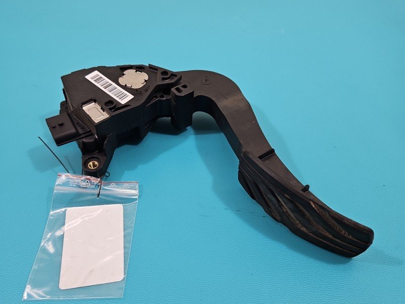 Pedał gazu potencjometr Renault Talisman 180020000R 1.6 TCe Pedał gazu potencjometr Renault Talisman 180020000R 1.6 TCe