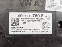 Licznik Skoda Octavia III 5E0920780F 1.5 TSI EUROPA