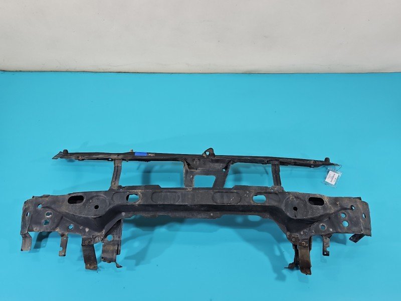 Pas przedni Seat Inca