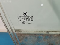 Szyba drzwi przód prawa Skoda Superb III kombi