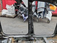 Próg lewy SŁUPEK ŚRODKOWY B Ford Transit Connect II MK2 12-22 HB 5d grafitowy VD