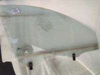 Szyba drzwi przód prawa Kia Cerato HB