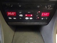 Konsola panel nawiewu Audi A6 C5 4B0820043AB