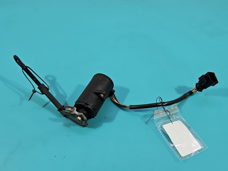 Pedał gazu potencjometr Audi A4 B5 0205001032 1.9 tdi