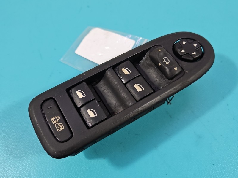 Przełącznik szyb Citroen C5 II X7 EU 96659465ZD