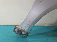 Błotnik przód prawy Toyota Corolla Verso II srebrny 1C0