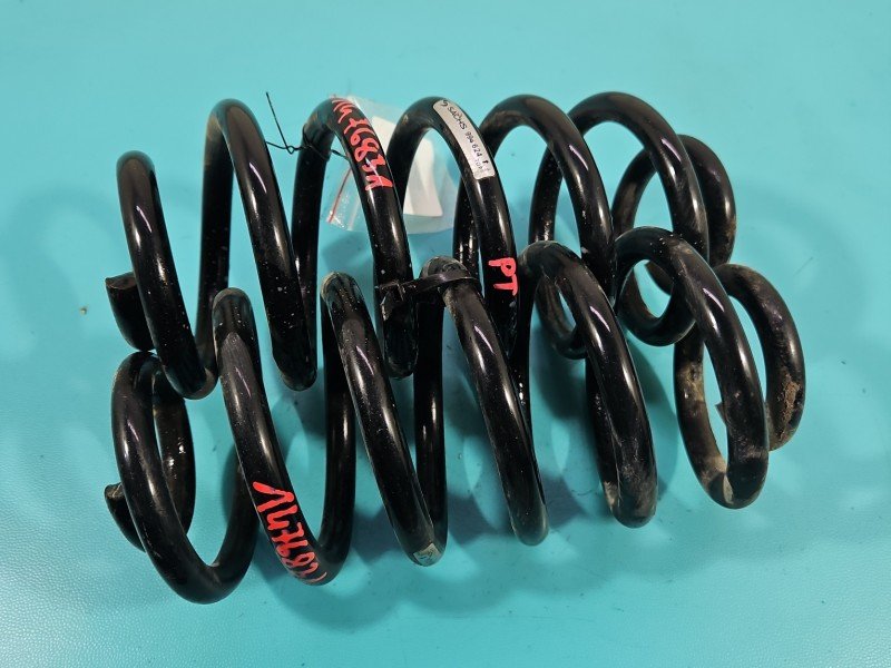 Sprężyny tył komplet Opel Mokka A HB