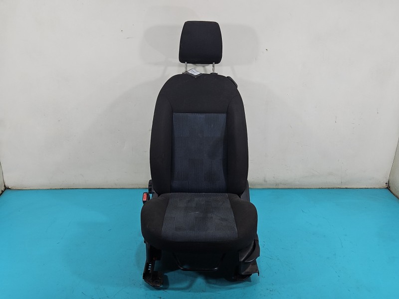 Fotel lewy przód kierowcy Ford Fiesta Mk6 EU 3d