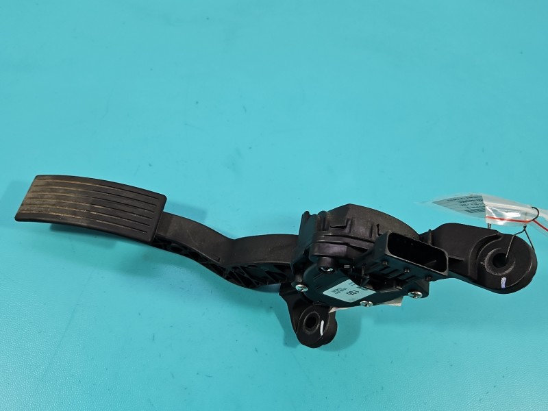 Pedał gazu potencjometr HYUNDAI i20 II 14-20 1.2 16V 32700-1S000