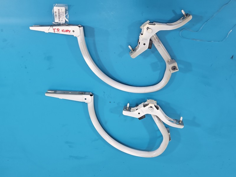 Zawias klapy tył tylnej Mercedes CLA C118 X118