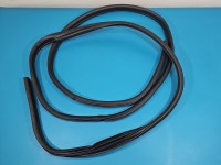 Uszczelka drzwi przód prawa Renault Trafic III