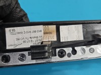 Listwa dekor deski AUDI A4 B8 8K0863305K, 8K0867420C Europejska, uszkodzone mocowanie, uszczerbane