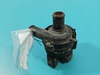 Pompka obiegu wody pompa Mercedes W213 2.0 CDI A2118350364