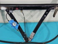 Podnośnik przód prawy Audi A4 B6 4d sedan