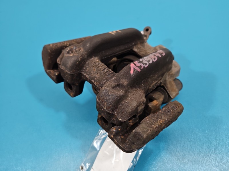 Zacisk tył prawy Bmw F34 GT 2.0d (B47D20A) HB