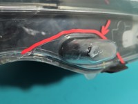 Reflektor prawy lampa przód Peugeot 5008 EUROPA