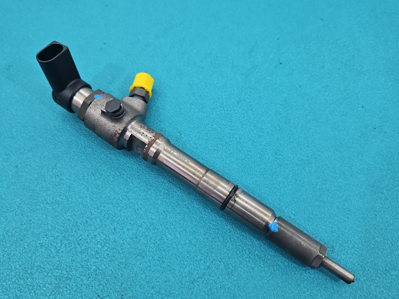 Wtryskiwacz Skoda Fabia II 1.6 tdi CAYA 03L130277B