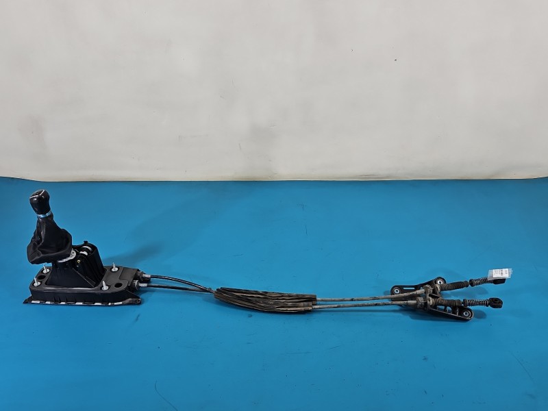 DŹWIGNIA LEWAREK WYBIERAK LINKI Skoda Octavia III 1.5 TSI