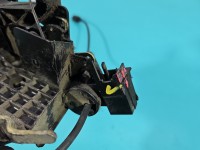 Zamek przód lewy 2027202335 Mercedes W210 EUROPA uszkodzenie na obudowie