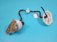 pompka Pompa paliwa Bmw f10 f11 2.0b Producent części: BMW, 4+2PIN