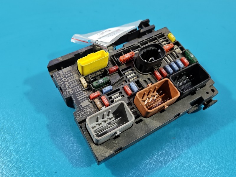 Sterownik moduł Uszkodzone mocowanie R05 Peugeot 308 I T7 9664706280