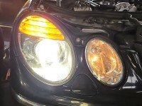 Reflektor prawy lampa przód Mercedes W211 EUROPA