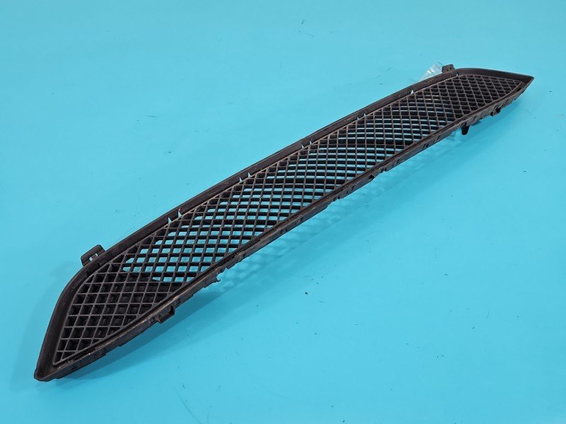 Zaślepka kratka zderzaka środkowa atrapa BMW X1 E84 7307792