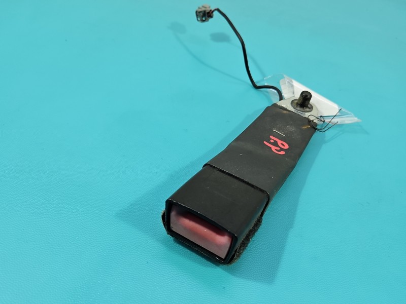 Pas bezpieczeństwa przód prawy pasażera Fiat Freemont