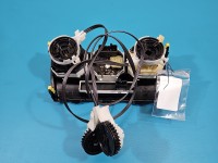 Konsola panel nawiewu Toyota Auris I