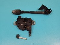 Zamek maski Ford Kuga Mk1 08-13