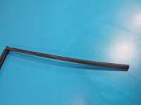 Uszczelka drzwi tył lewa Suzuki Swift Mk8