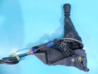 DŹWIGNIA LEWAREK WYBIERAK LINKI Nissan X-trail II T31 2.0 dci