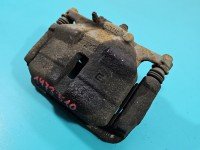 Zacisk przód prawy Nissan Qashqai I J10 06-13 2.0 dci