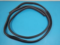 Uszczelka drzwi przód prawa Renault Trafic III