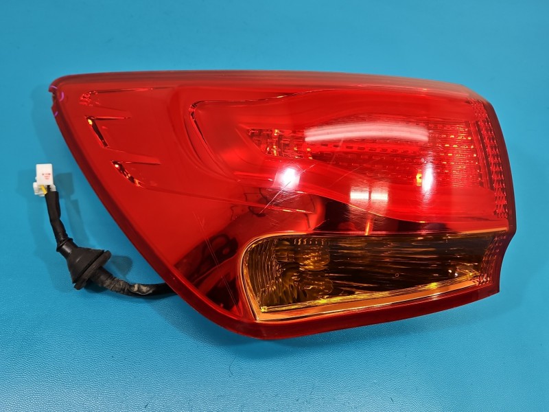 Lampa tył lewa błotnika Kia Ceed II 12-18 kombi EUROPA