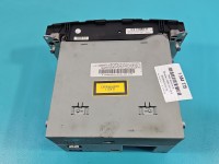 Radio fabryczne Mercedes W204 A2048708990 radioodtwarzacz