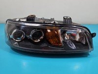Reflektor prawy lampa przód Fiat Punto II EUROPA