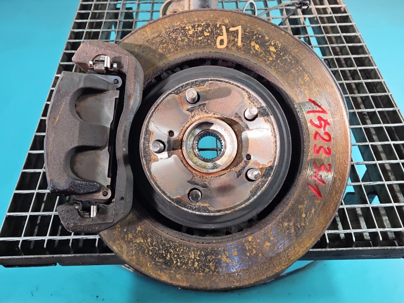 Zwrotnica lewa piasta przód 2.0 T LEXUS NX I 14-21