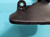 Chlapacz Toyota Auris II 76621-02180 1.6 16V